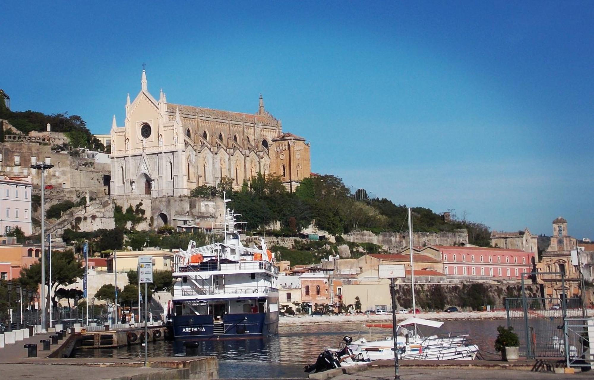 Oltre Il Mare Guest House Gaeta Eksteriør bilde