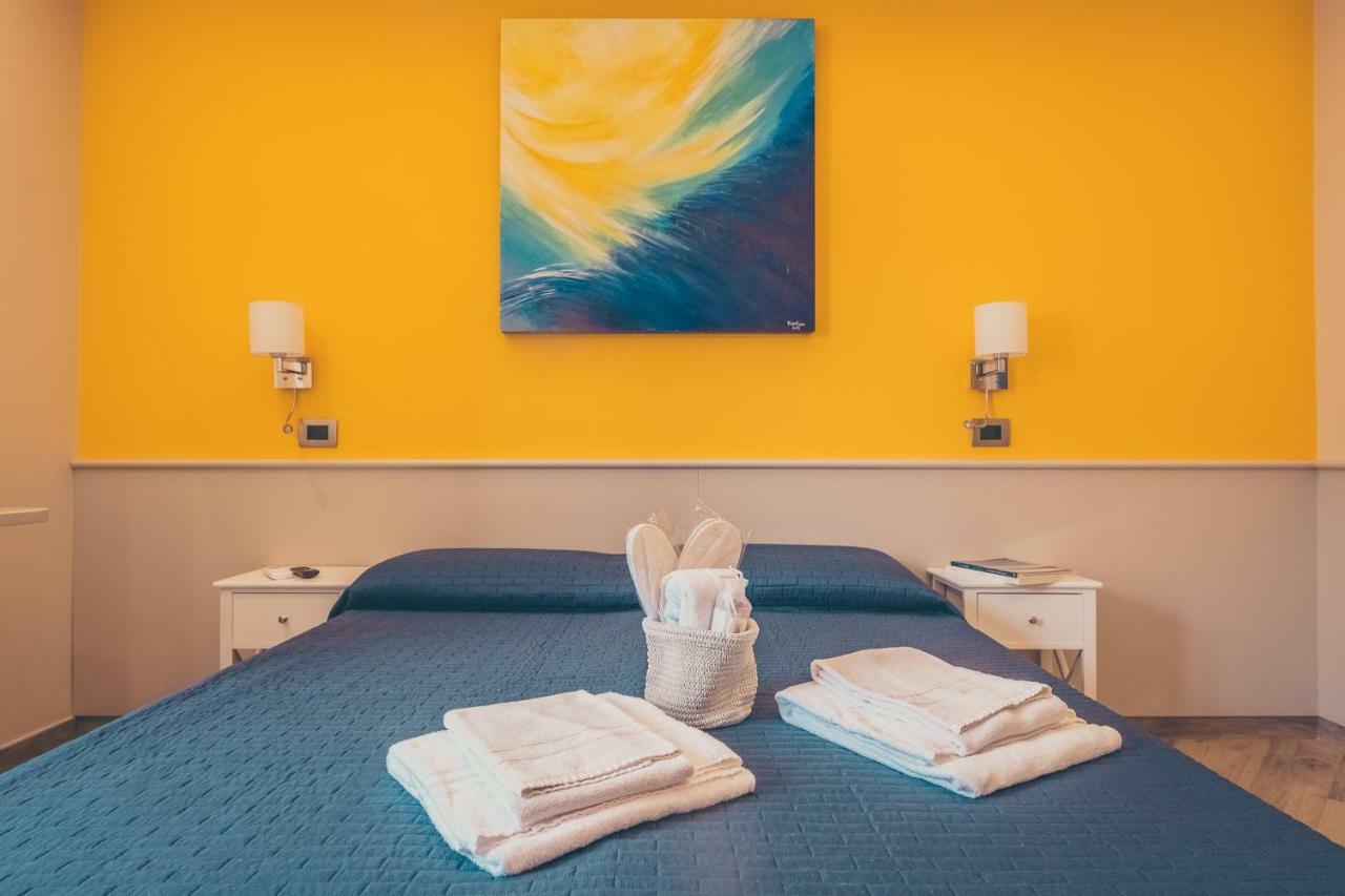 Oltre Il Mare Guest House Gaeta Eksteriør bilde